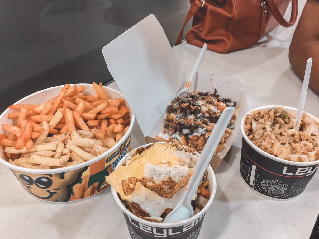 sasaaamflower's tweet photo. Will never say no to these π
#3rdtimethisweek https://t.co/1C2s9omrK2