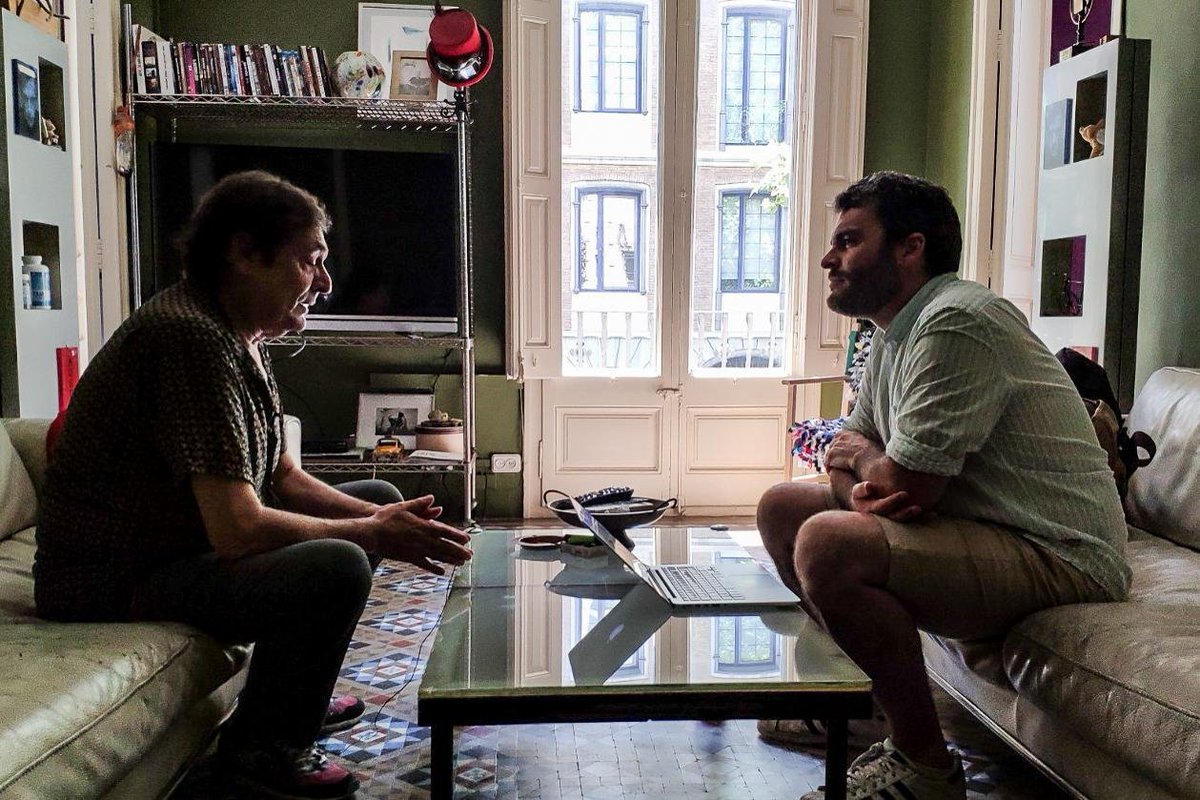 IRLlull's tweet photo. 💡Agustí Villaronga: «La llibertat creativa comporta que el pressupost sigui molt més reduït»
🗞El cineasta va protagonitzar la conferència inaugural de les 33es Jornades Internacionals per a Professors de Català #33JIPC
✍Entrevista d'@eplantada
https://t.co/dPS0wZQppj https://t.co/SIHbtXrtF5