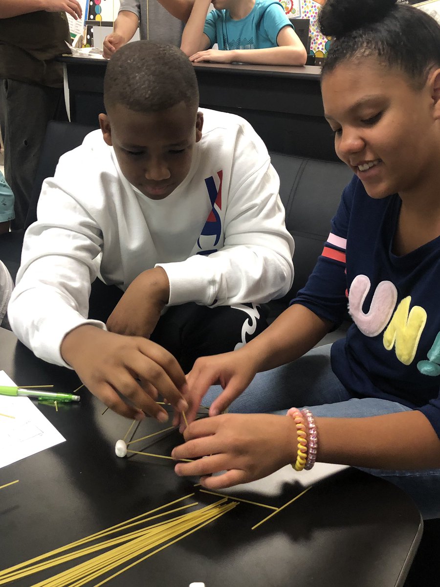 mrsjray3's tweet photo. Our spaghetti & marshmallow tower challenge was a little different. students had limitations on their participation(work with eyes closed,use only left hand,etc) GRIT requires working thru our own weaknesses & supporting others as they work through theirs. #TCSPublic #EMSPanthers https://t.co/QrL0t4JpQq