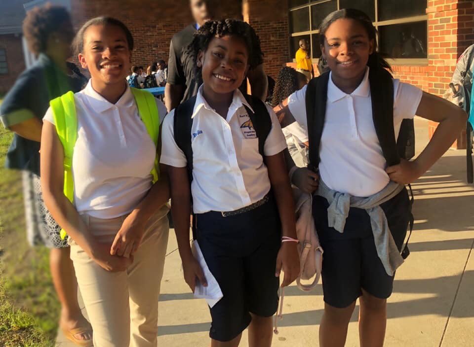HeatherWReese1's tweet photo. St. John 1st Day! #theE #thePrep https://t.co/IiEf9e3hEz