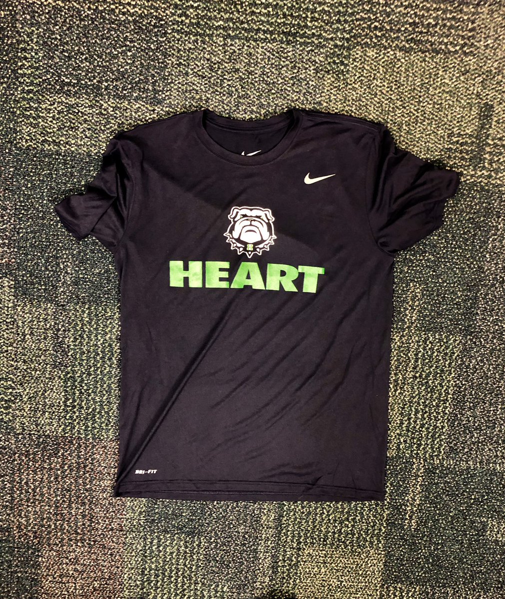 hoyabball's tweet image. Friday #GearGiveaway 

Retweet for a chance to win some official #HoyaHoops gear! Winner will be randomly selected on Monday.

*You must be following and retweet to be eligible to win*

#HoyaHeart