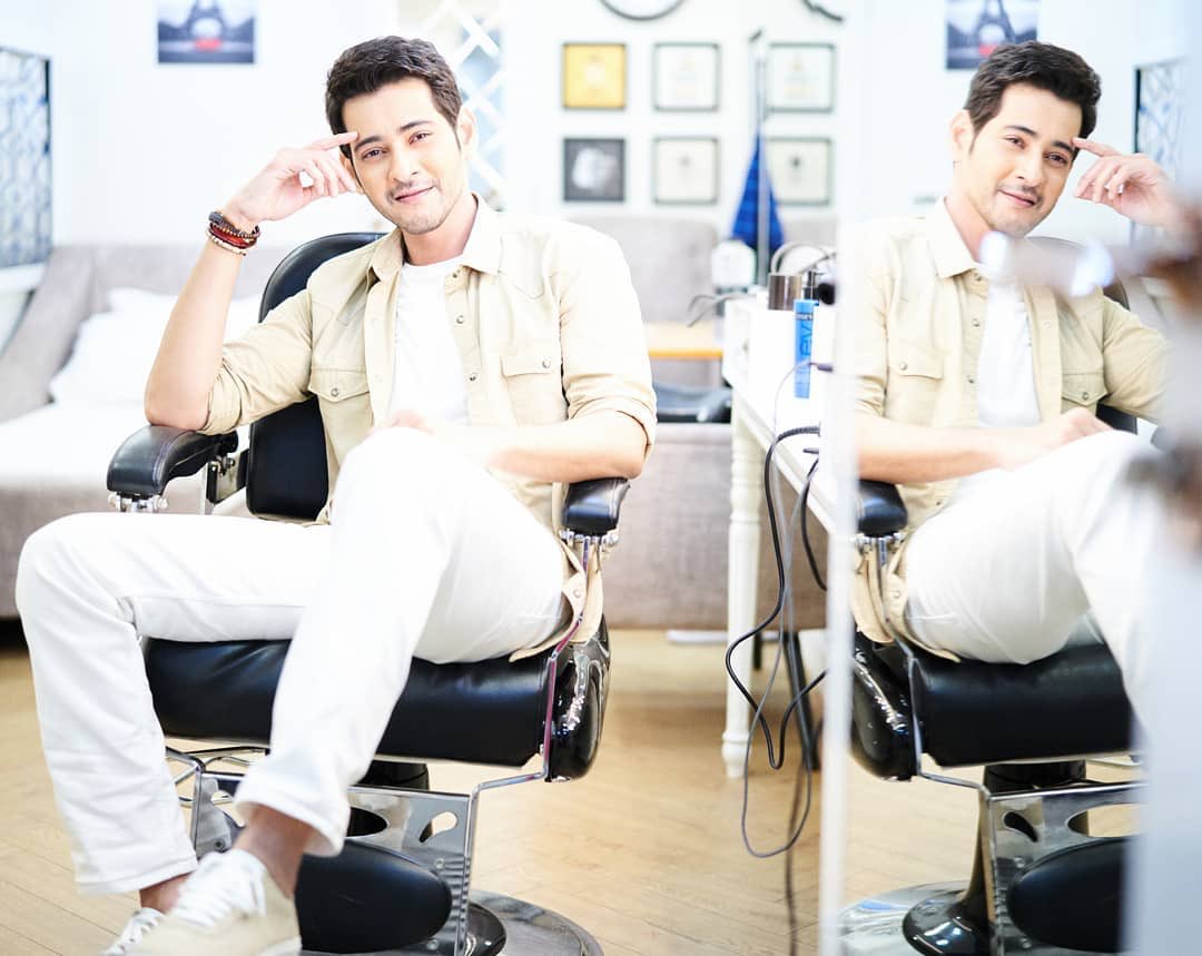 PanduGadu2_0's tweet photo. Love ♥️

@urstrulyMahesh
#HappyBirthdaySSMB 
#SarileruNeekevvaru https://t.co/qDIOIGOuVs