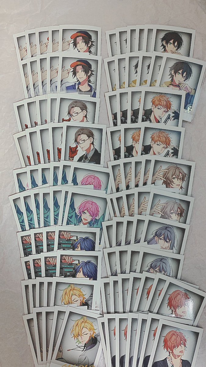 A042412's tweet photo. 交換 ヒプマイ ぱしゃこれ 箔押し

譲 二郎 三郎 銃兎 理鶯 乱数 幻太郎 帝統 寂雷 一二三 独歩

��� 左馬刻 > 一郎

⚠︎何点か御声掛け中/左馬刻最優先で御座います為、御連絡に御時間頂きます
別ツイート(通常)含め御取引可能な方優先致します https://t.co/9OV7yiAj5M
