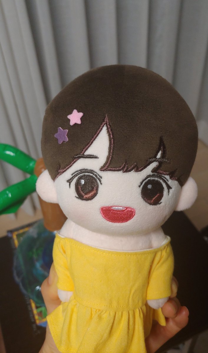 jsomsom_mama's tweet photo. 옷 바꿔입히려다가 귀여워서 찰칵!!♥
#아이윙 #제이네솜솜이들 #박지훈인형 https://t.co/nL6U0KjFIK