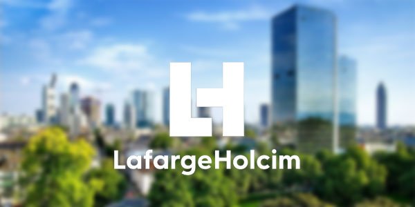 LafargeHolcim and Solidia Technologies® have announced their first commercial venture in the US to supply EP Henry's Wrightstown with a reduced CO2 cement for pavers and blocks 👉 lafargeholc.im/2yPYM26
