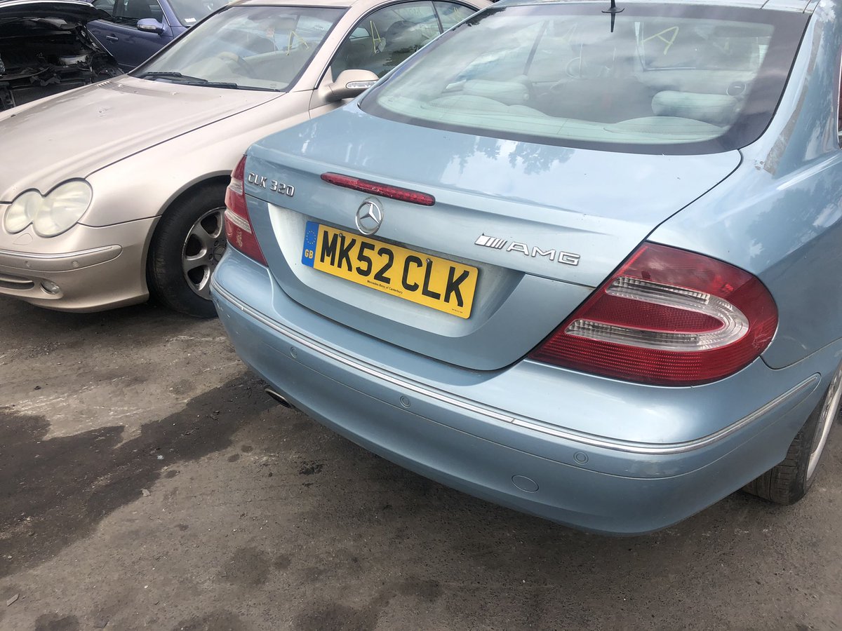 DronsfieldLee's tweet photo. #FridayMotivation record week for all @dronsfields 100 vehicles arrived in for breaking #carsforbreaking #usedmercedescarsandparts #recycling #keepingbritainclean #mercedesexports โ๏ธ03332401020 https://t.co/OruRbJLuQz