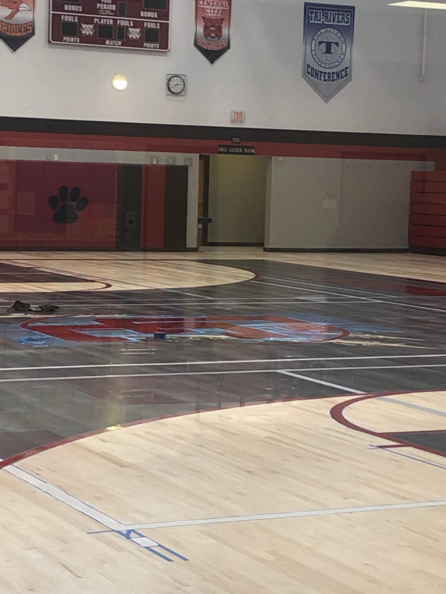 DrTCronin's tweet photo. @CentralCityCSD HS gym: Phase 2 https://t.co/ZvdhB7aHYC
