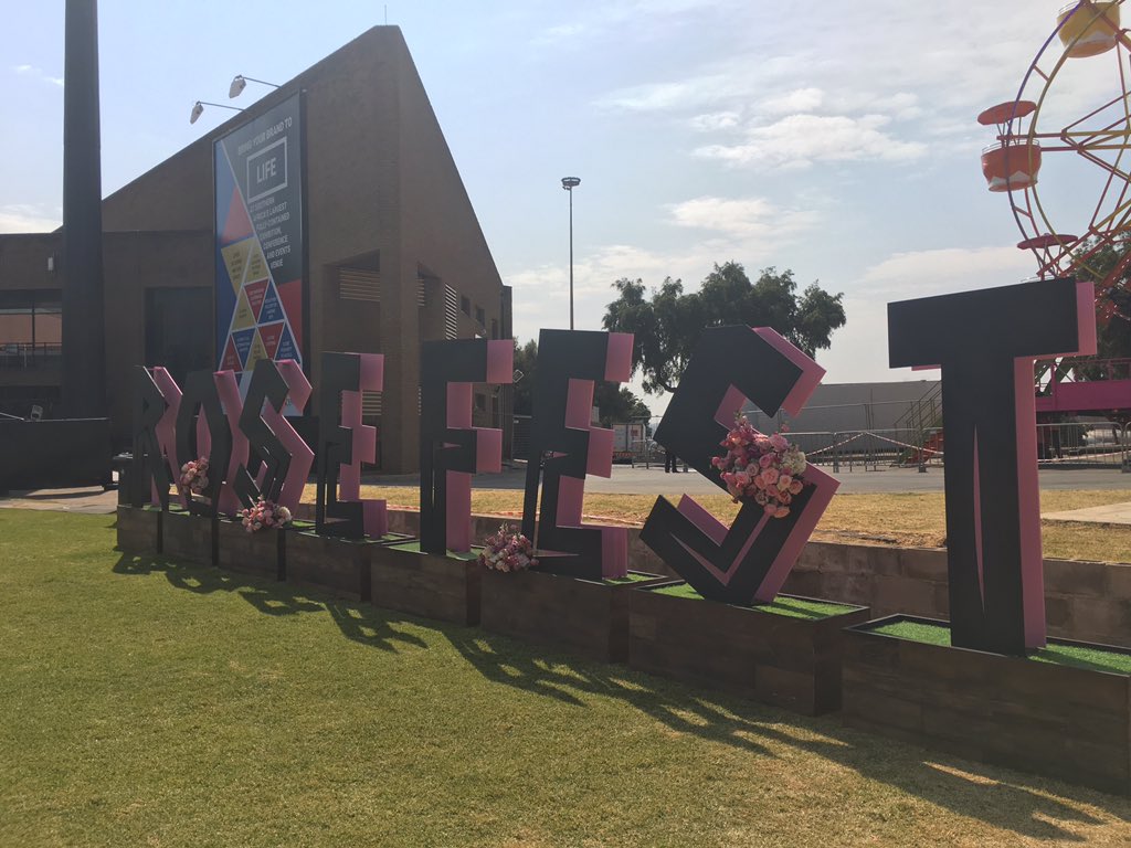 Ndunch's tweet photo. Bestie and I are out here celebrating Women’s Day #My2be #Rosefest19 https://t.co/zuUaqtLwPw