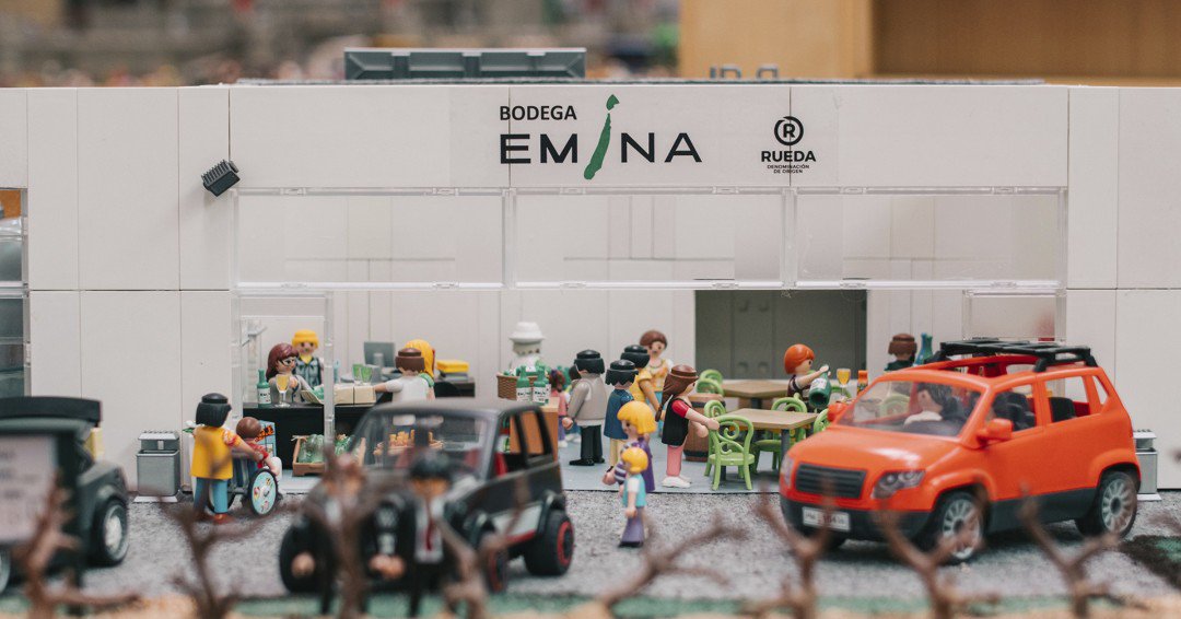 Los Playmobil cobran vida en EMINA Rueda
emina.es/los-playmobil-…
#vino #wine #spain #winelover #españa #winelovers #winetasting #winery #vin #winetime #food #bodega #travel #vinotinto #tapas #vi #instawine #vinho #redwine #foodie #vineyard  #enoturismo