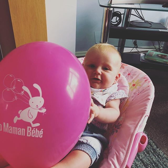 Sometimes, all you need to make you happy is a big pink balloon from your favourite shop! @jojomamanbebe the staff in West Bridgeford were fantastic this morning while we shopped for our last minute #holiday bits! #havebabywilltravel ift.tt/2YU3Ayj