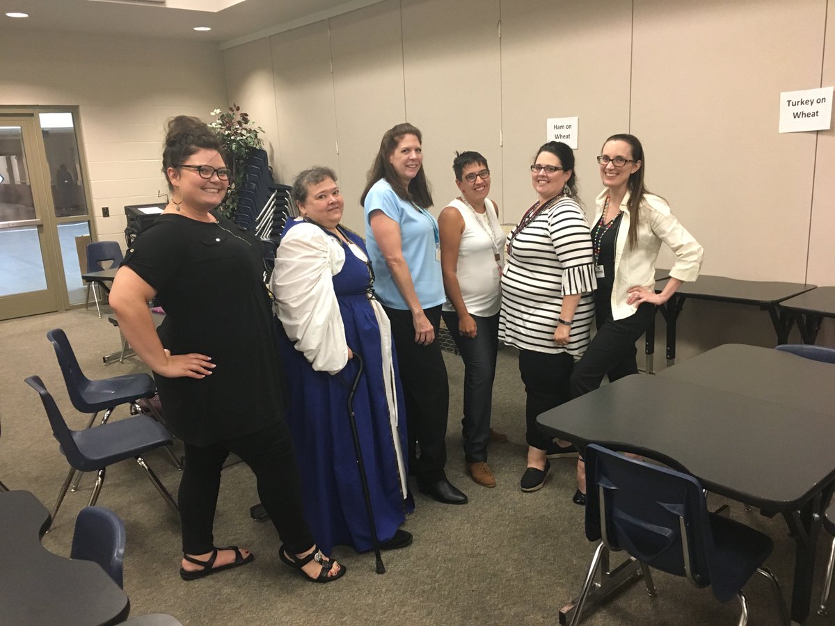 MsColeSSSpec's tweet photo. Spending the day learning with these amazing presenters from @KleinOak at #RLS2019. @mscarrhasclass @MrsVRiley @TJuliannegraham https://t.co/ZK0MEQxNSz