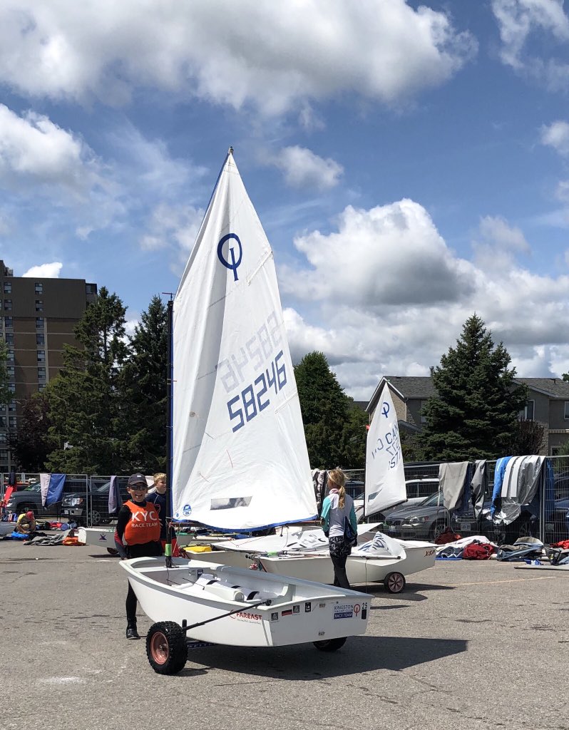 First race at Cork regatta and the boy has a huge smile on his face! @JuniorSailing @kingstonyc