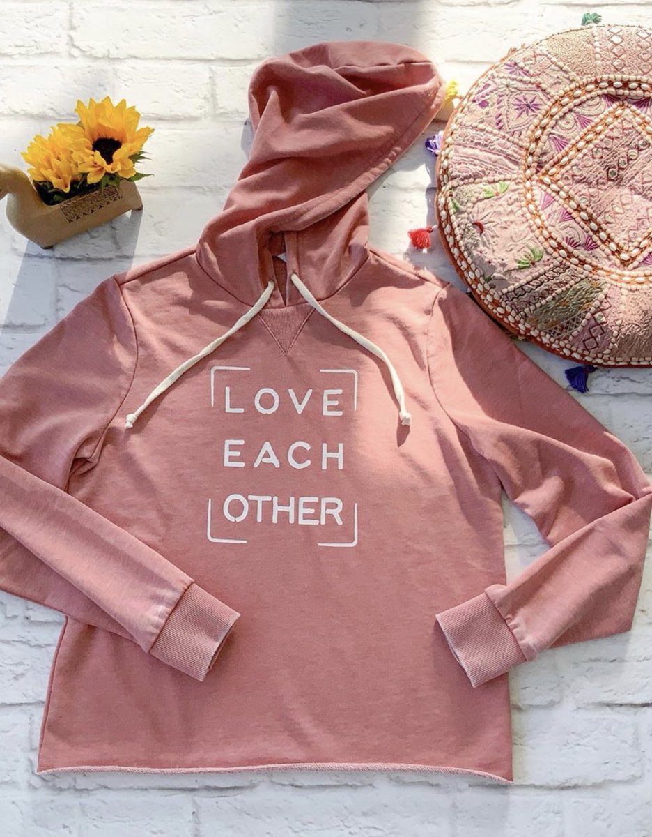 SuperLoveTees's tweet photo. Please
&amp; thank you. 💛
~ https://t.co/Jdc6TrpGMy https://t.co/jKJZNRQ4B6