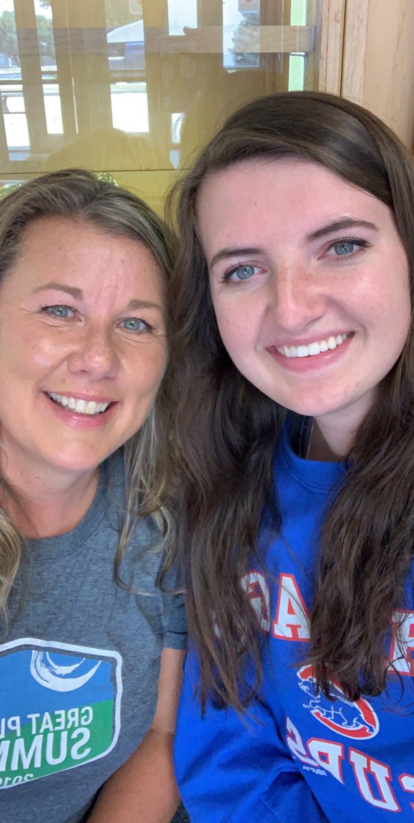 kristiannallen1's tweet photo. Ready for a new year with @ItAintAllie! #KrisAl #AlKris #bhleads https://t.co/bfA3O9bU7p
