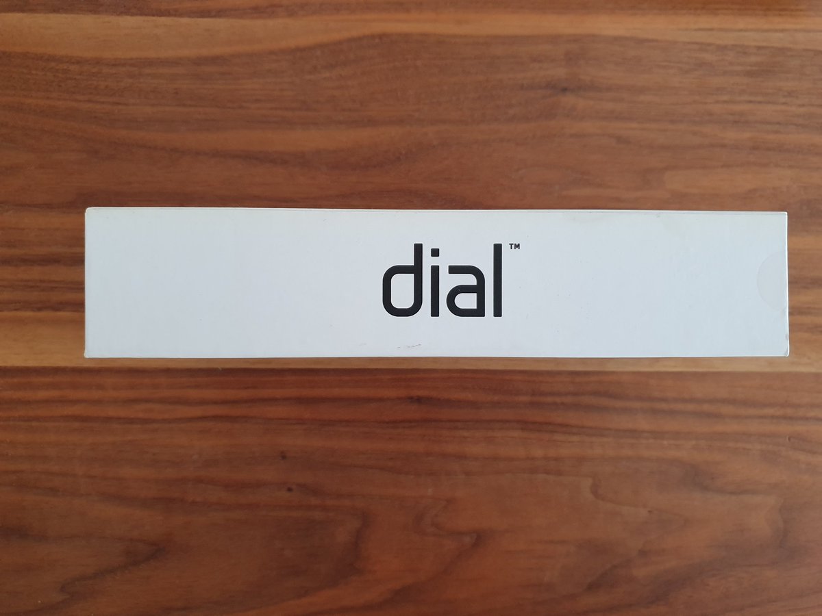 benwood's tweet photo. Another fantastic addition to the #MobilePhoneMuseum. The @IamWill #Dial #Watchphone. Thank you @ali07 :) https://t.co/j2G7vHuzL6