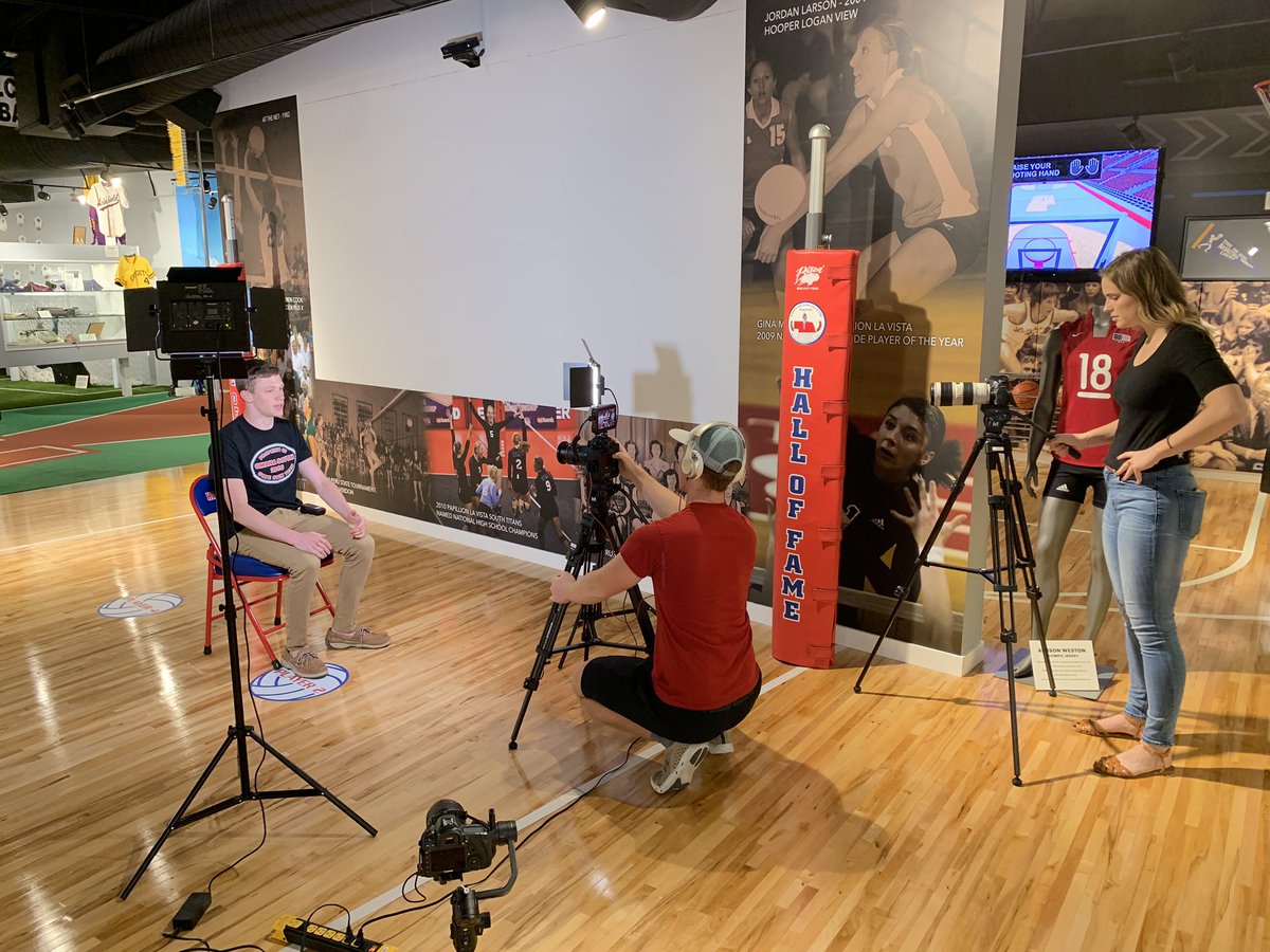 nsaahome's tweet photo. The 2019-2020 NSAA Student Advisory Committee hit the ground running &amp; kicked off the school year with their first planning meeting. A big thank you to the @StrivTV crew for shooting this year’s Sportsmanship PSAs! https://t.co/rY49AM3cMh