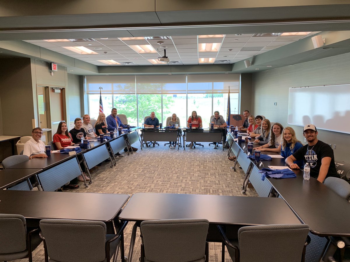 nsaahome's tweet photo. The 2019-2020 NSAA Student Advisory Committee hit the ground running &amp; kicked off the school year with their first planning meeting. A big thank you to the @StrivTV crew for shooting this year’s Sportsmanship PSAs! https://t.co/rY49AM3cMh