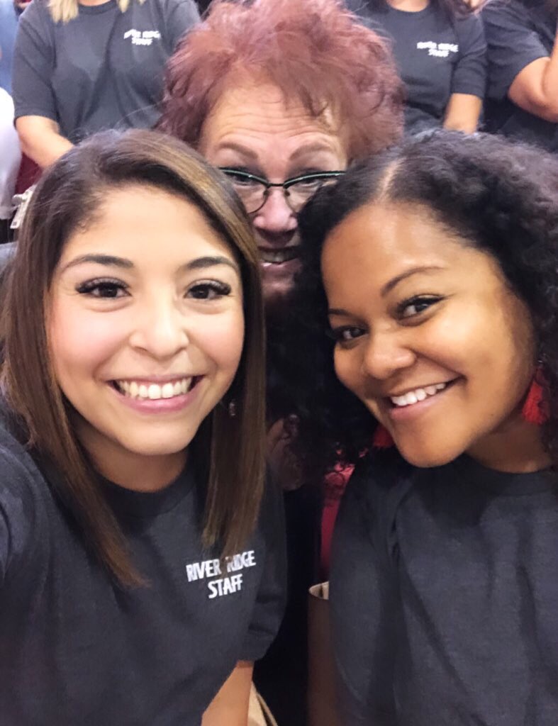 Victoria A. tweet media