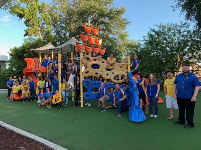 GCCAS1's tweet photo. 2019-2020 GCCAS staff!!!  #ForzaFamilyEdu #GCCAS #CharterSchoolsinFL #Naples https://t.co/L411suixMI