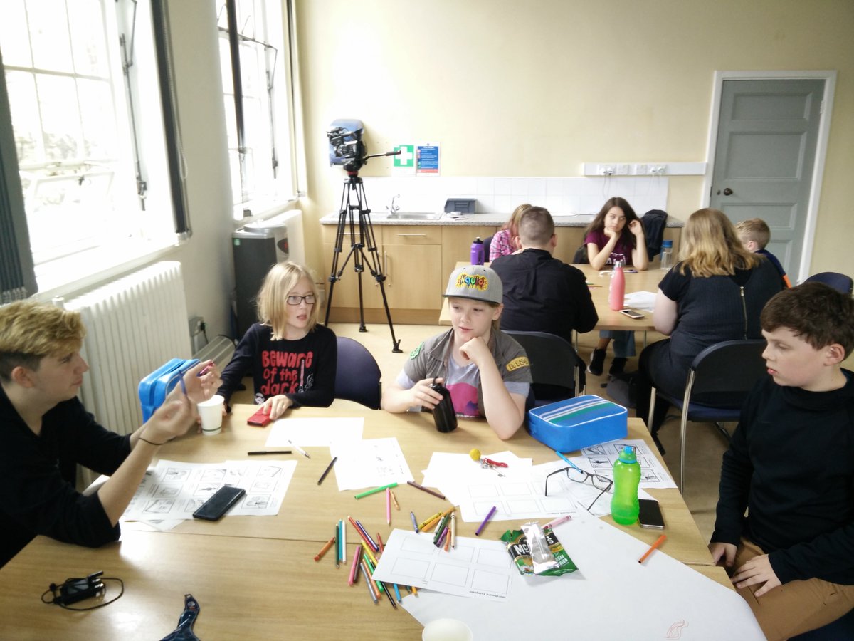 LeedsTrinity's tweet photo. Last Thursday Dr Stefano Odorico, Tom Pollard and Level 5 media students Carrie Doyle (TV Production) and Szymon Stawicki (Film) ran a sold out children's workshop on mobile filmmaking with @YorkLibrariesUK. Here's some snaps from the day! #ExploreLabs #SRC @TrinityVisionUK https://t.co/H7C6AB6Hug