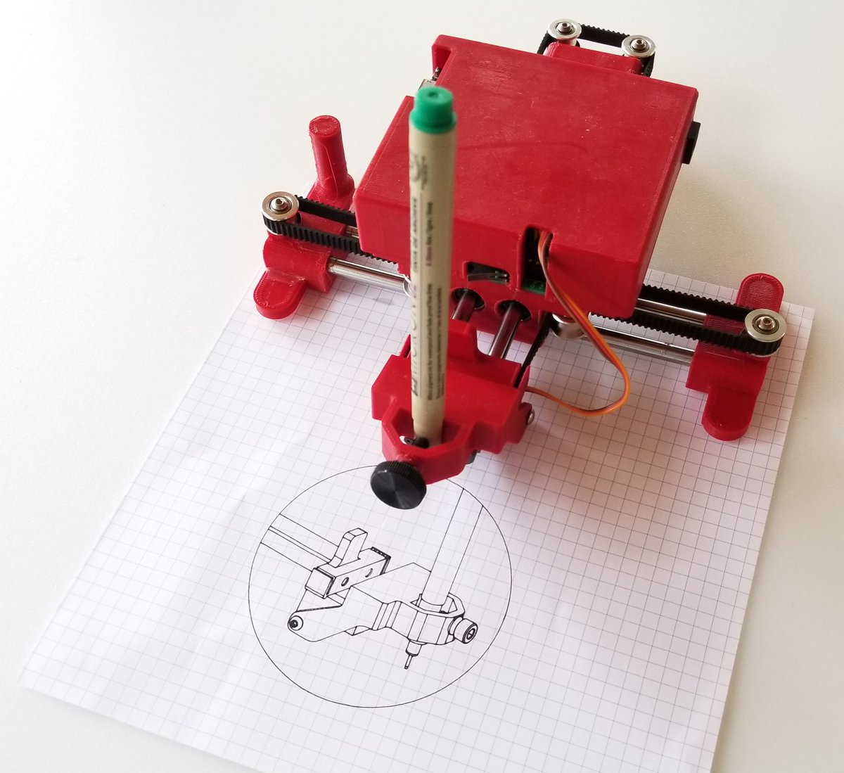 amidarius's tweet photo. MidTBot #ESP32
The #MidTBot is a small and simple little pen #plotter. All of the custom parts are 3D printed. The rest of the parts are low cost and easy to get. https://t.co/d8NYspYBv1