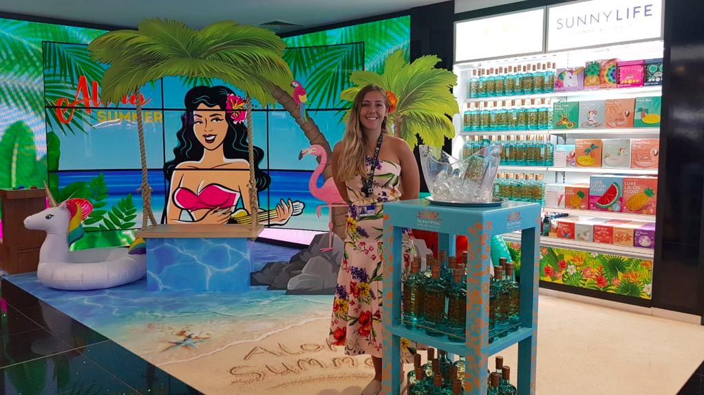 ABM_Experience's tweet image. Passing through @Gatwick_Airport? Don't forget to check out our #AlohaSummer installation at #Dufry showcasing a selection of #Summer offers from @SilentPoolGin, Sunny Life and @Polaroid
