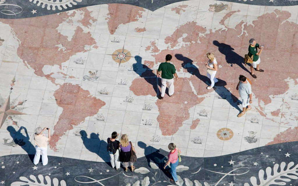 TravelLeisure's tweet photo. You can't join this exclusive club until you've been to 100 countries https://t.co/0dLxCUuCXG https://t.co/qt1rtrNn1a
