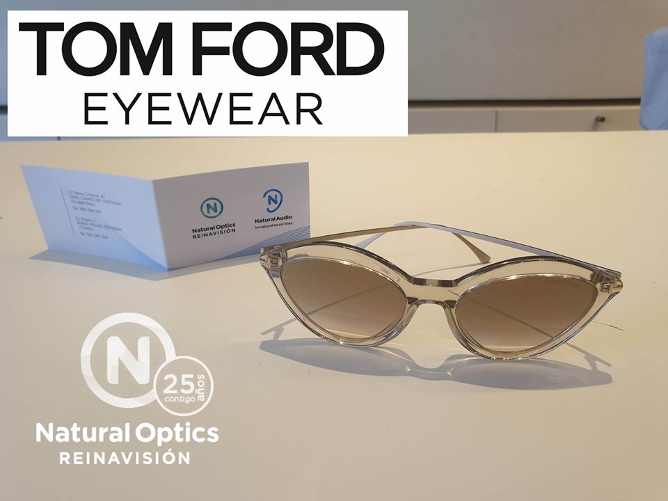 ComprasCriptana's tweet photo. "Los 5 Días de Oro" 💛 de #NaturalOptics #Reinavision están llenos de #descuentos y #promociones:
👉50% dto en #Gafas de #Sol primeras marcas 🕶
Tom Ford, Guess, Swarovsky y Rayban
👉1=2 compra tú gafa graduada y llévate otras de #REGALO

📍 C/Reina Cristina, 47, #CampodeCriptana https://t.co/nesvkWOSGf
