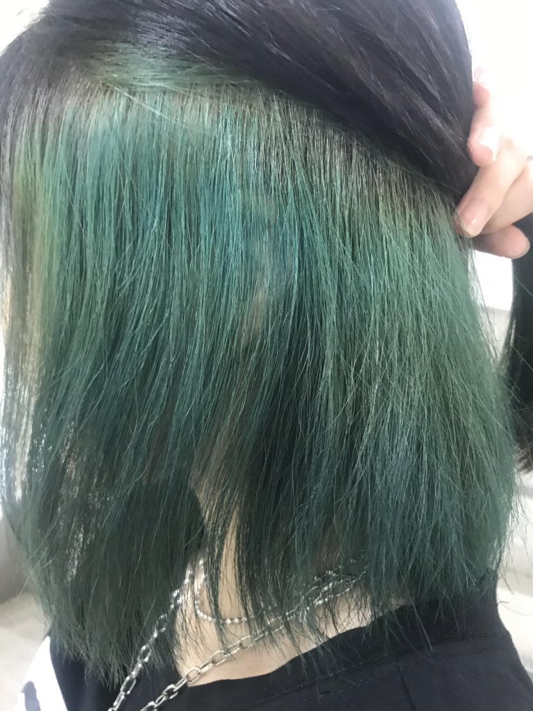 o9____m's tweet photo. この緑どっかいっちゃった https://t.co/fBOJRng6CP