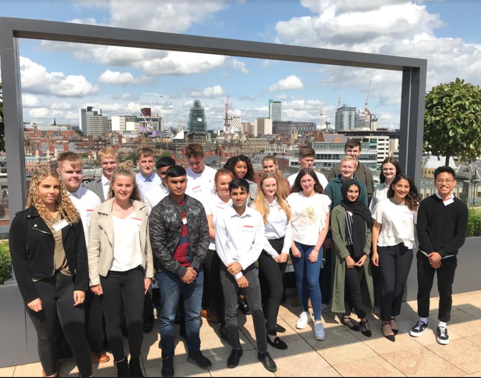 PwC_North's tweet photo. This week, we were joined by nine, locally based, Year 12 #students in our #Manchester office as part of #BusinessInsightWeek - A paid #workexperience & #career #coaching programme. Discover more, and get involved in 2020 here: https://t.co/DHHoDwQT4J @PwC_UK_Careers https://t.co/tjlPGUFWOv