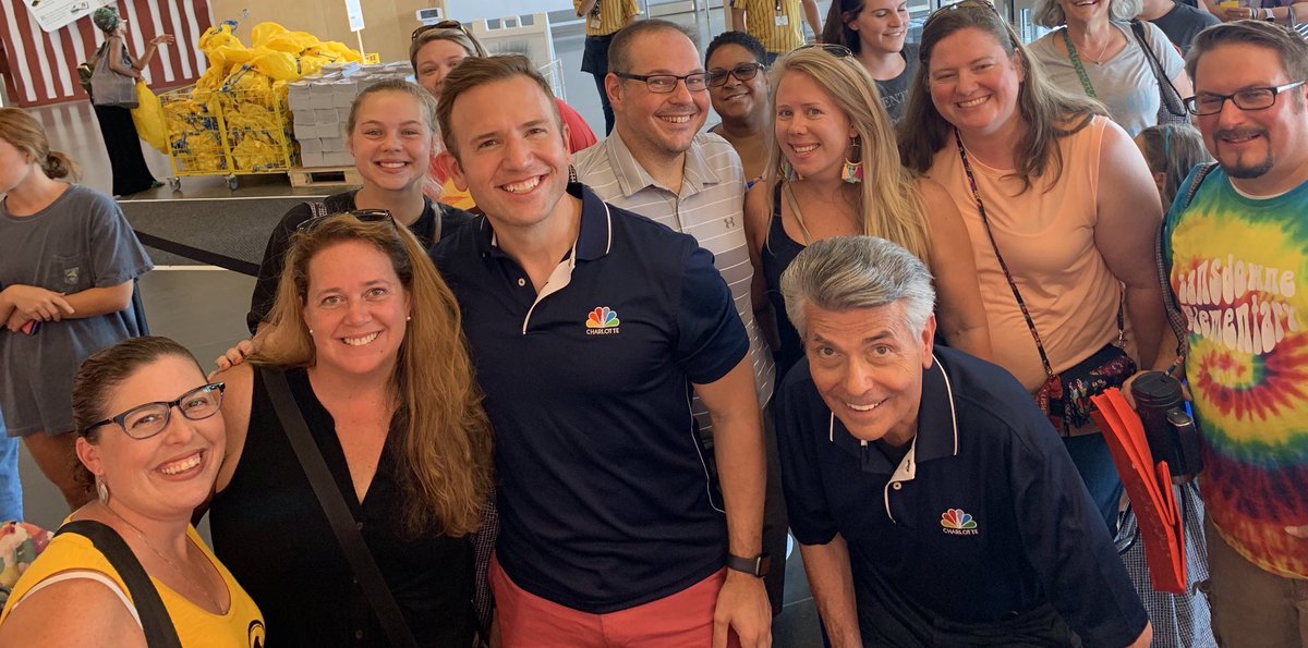 Bentnews's tweet image. Meeting some great teachers! #WakeUpCLT