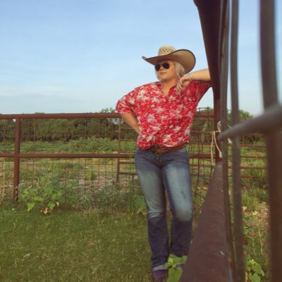 ky_butler16's tweet image. In the wise words of @EchoRudd “who invited my double chin to the party” #itllbuff #NewProfilePic