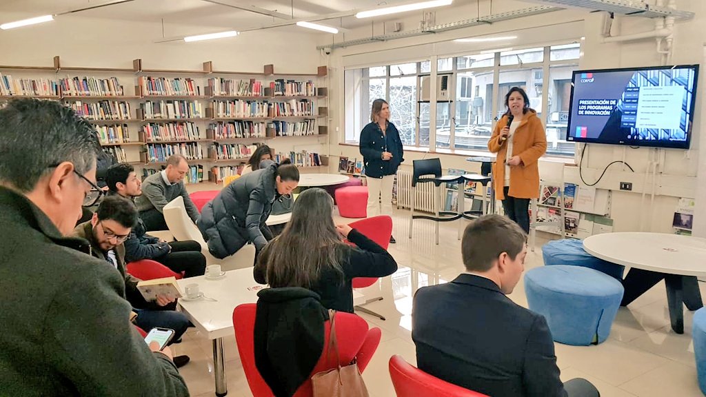 Rtamayo2015's tweet photo. La Innovación es clave para Internacionalizar tu empresa  y nuestra Directora de Asuntos Internacionales @FranCruzat junto a Innova de @Corfo promueven ambos desafíos y cómo tener apoyo en ese trabajo 🇨🇱🚀🌎 https://t.co/jlKq68aNyu