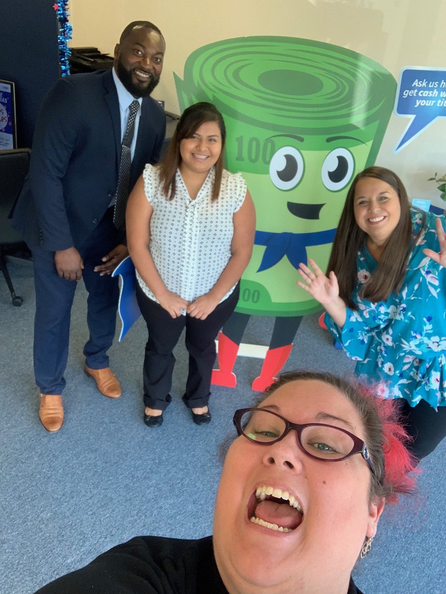 FrankeeJenny's tweet photo. Welcome new team member Nadhiely to TM-Bluffton!!!  ⁦@TMXsince2012⁩ ⁦@donell_temple⁩ https://t.co/J0inwGX3sf