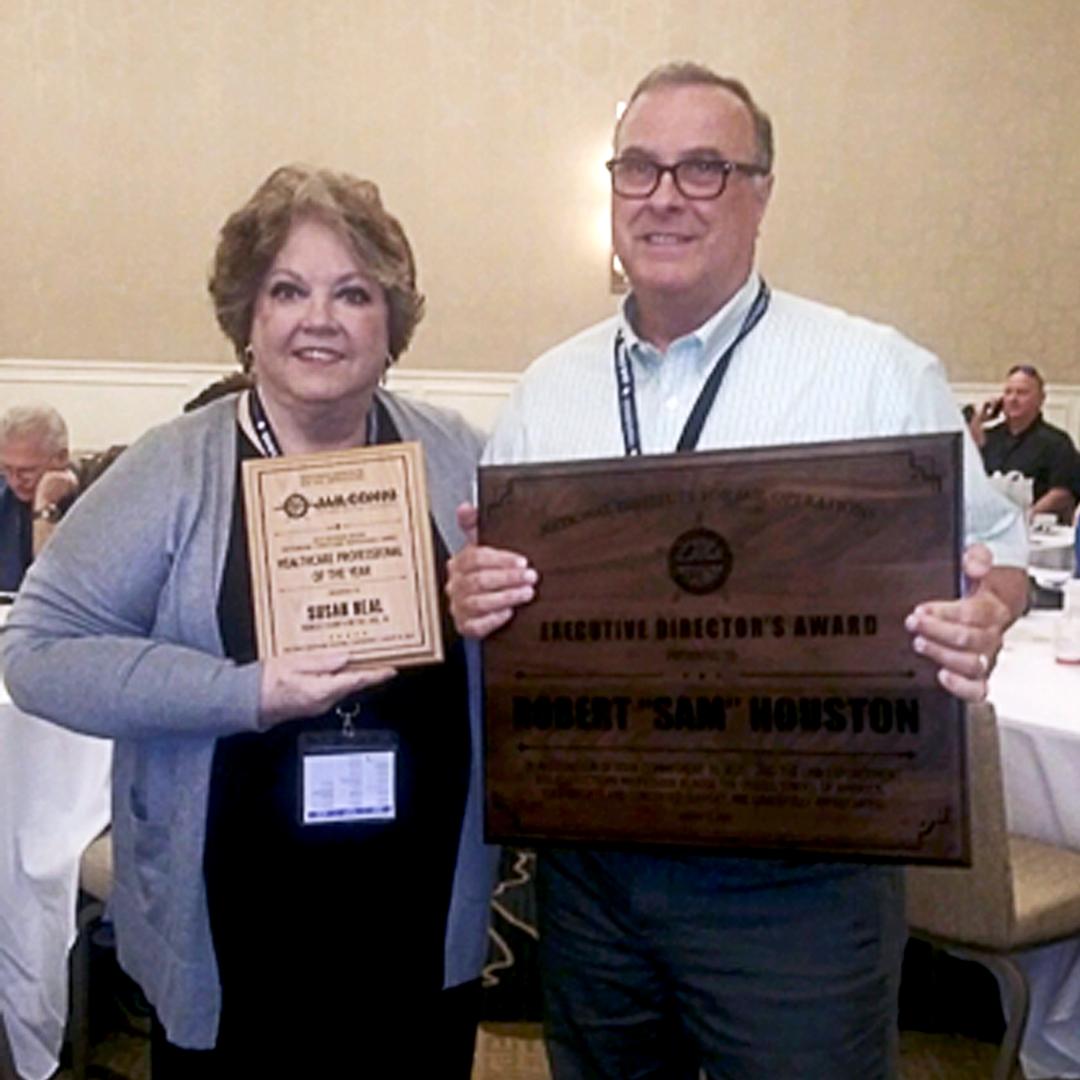 NaphCareInc's tweet photo. We'd like to offer a congratulations to Susan Neal, our Health Services Administrator in Mobile County, Alabama, for being selected as Healthcare Professional of the Year at the @JailTrainingOps JAILCON19 South event in New Orleans! #JAILCON https://t.co/sJ25owvFGe