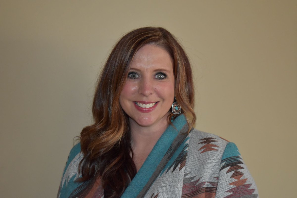 officialNAMA's tweet photo. “My professional mission is very simple—help producers. There are a lot of reasons why: farmer’s daughter, farmland owner, cattlewoman and plus I like a healthy, safe and affordable food supply.” Melanie Rice, Brownfield Ag News #NAMAconnect https://t.co/MtPjDTq4fB