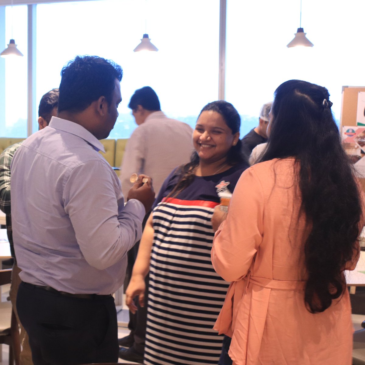 DextrusOfficial's tweet photo. Big thanks to our community for being a part of ‘Health Pop Up’ and trying out some tasty healthy treats prepared by our health partner @epigamia nutritional yoghurts and food experience partner #thegoodfoodlab. #thisisdextrUs #internationalcoworkingday #healthyofficehabits https://t.co/O2FcQHbkOY