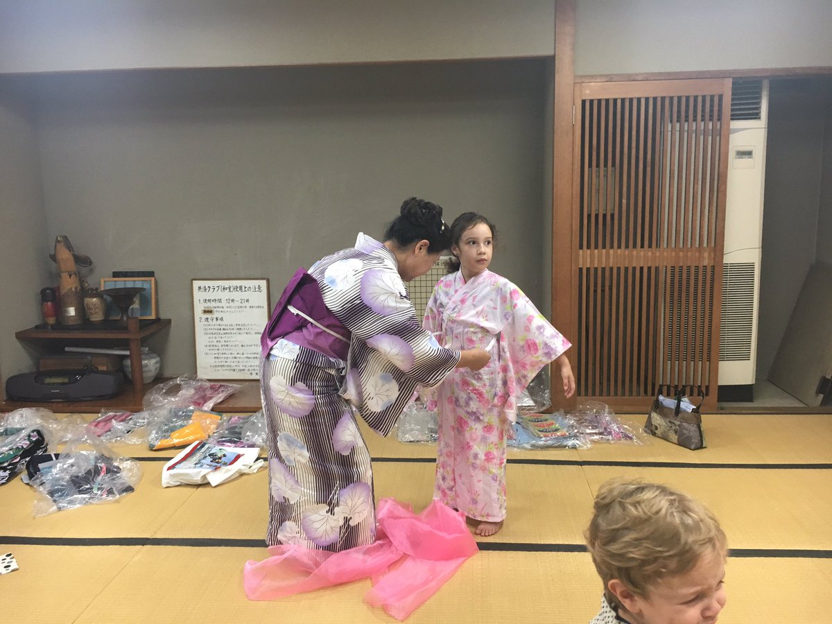 RIKEN_CBS's tweet photo. I’d also like to give many thanks to all RIKEN staff who was so helpful and accomodating to my family during our stay in Japan. We were lucky to try traditional yukatas and to partake in tea ceremonies right on RIKEN’s campus to learn about Japanese culture! -ec #neurotechCBS https://t.co/nRE5FiNXan
