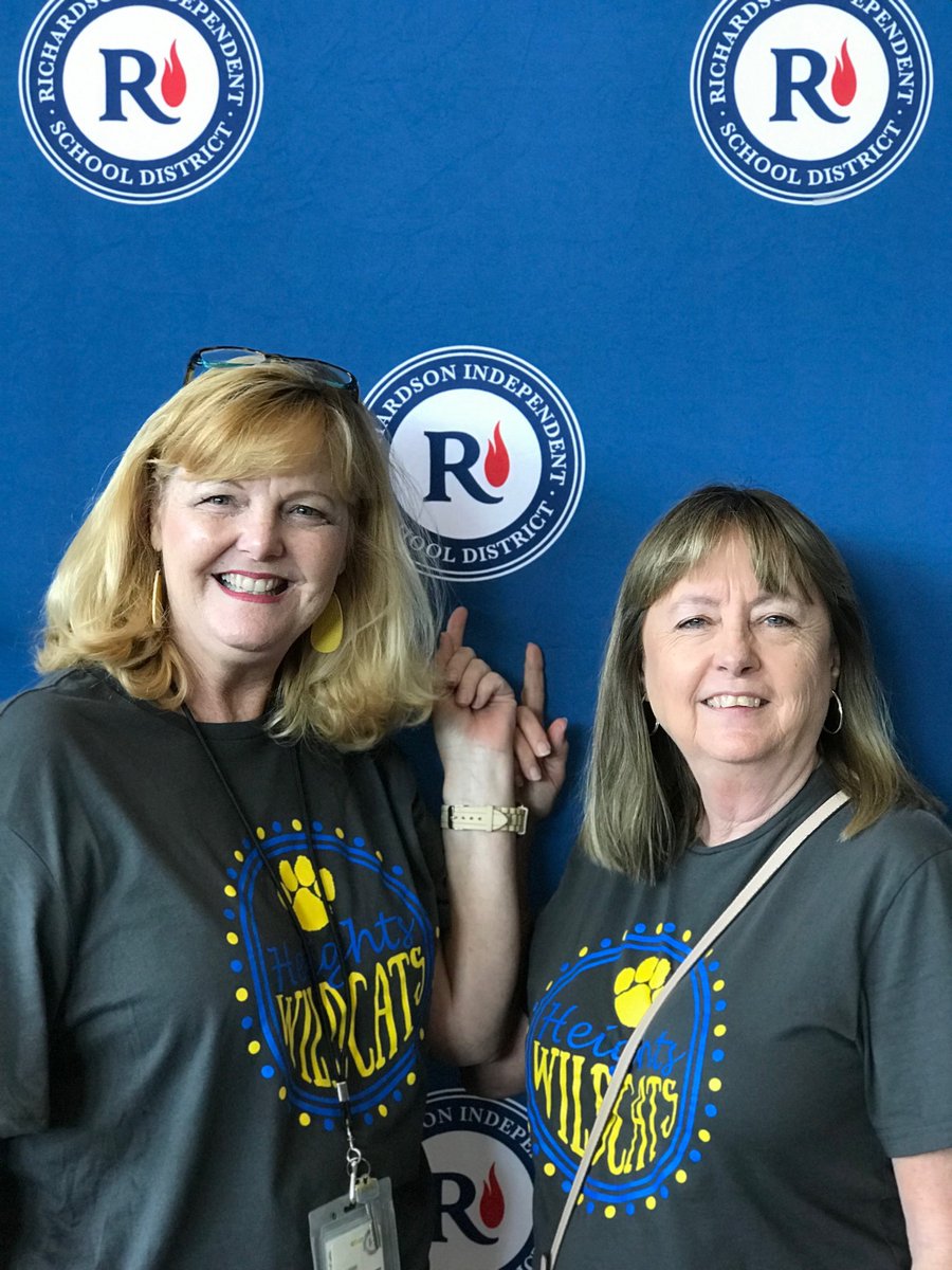 Stephanienowack's tweet photo. My teaching partner for 17 years! Combined 43 yrs of service to RISD and our Heights community!#risdsaysomething #RHeightsElem https://t.co/bTYazVIhbo