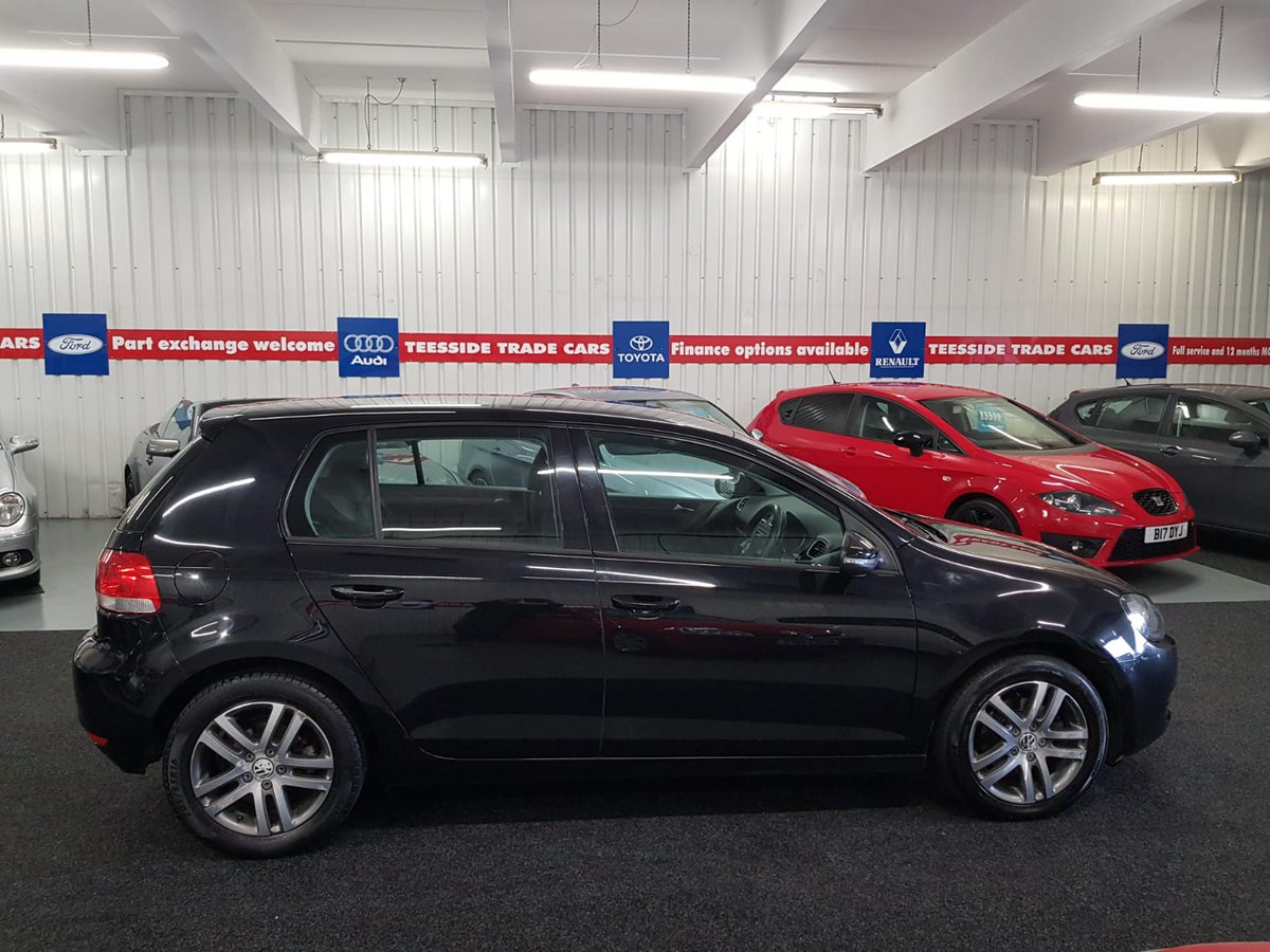 🔹Volkswagen ️Golf 1.6 TDI 
🔹️10 Plate 166119 Miles 
🔹️Bargain at Only £2650
🔹️6 Service Stamps / Cam Belt 
🔹️Two Former Keepers from new 
🔹️Atlanta Alloys 
🔹️Air conditioning/ Cruise control 
🔹️CD Mp3 USB port 
🔹️Comes with a Full Mot and Service