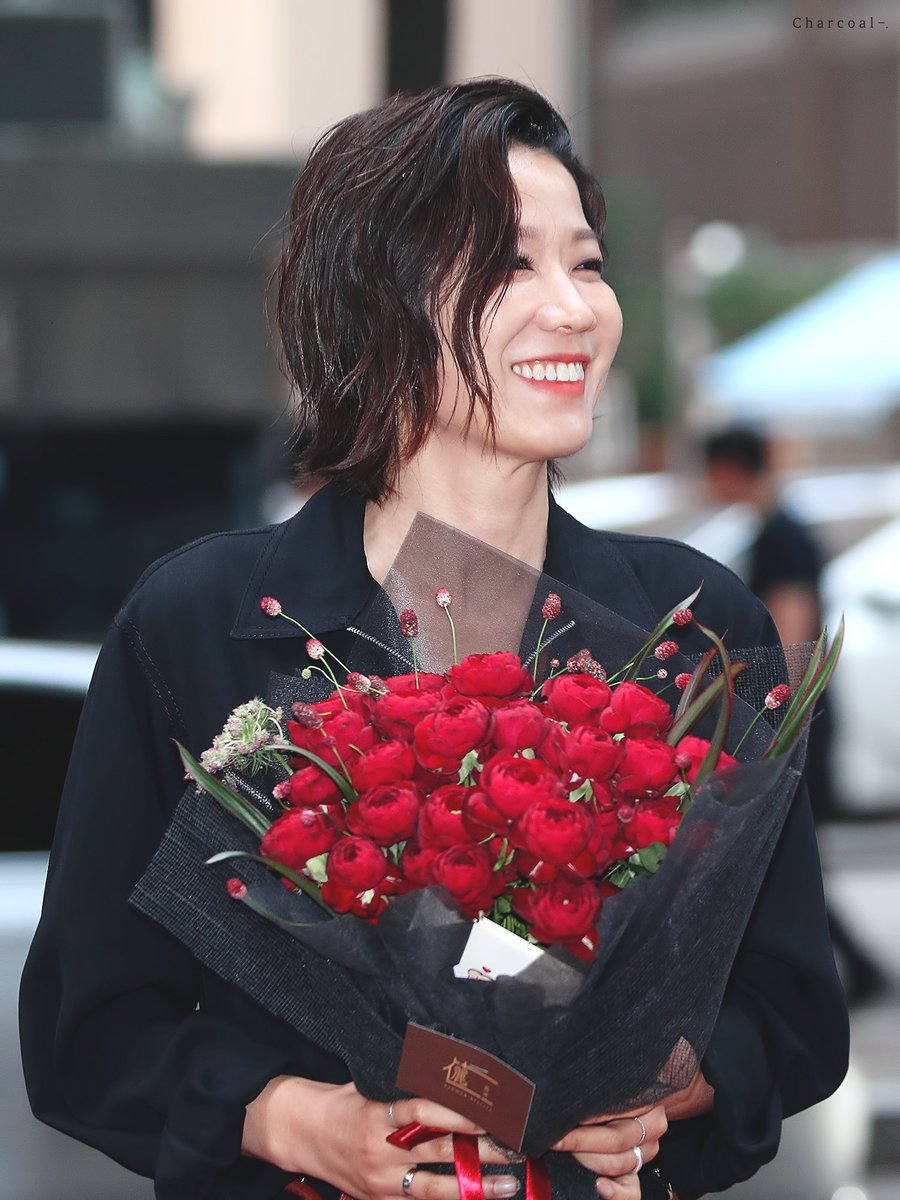 생일 축하해요, 행복한 8월 10일이 되기를✨

#전혜진_생일_축하해
#전혜진생일축하해
#HAPPY_HYEJIN_DAY