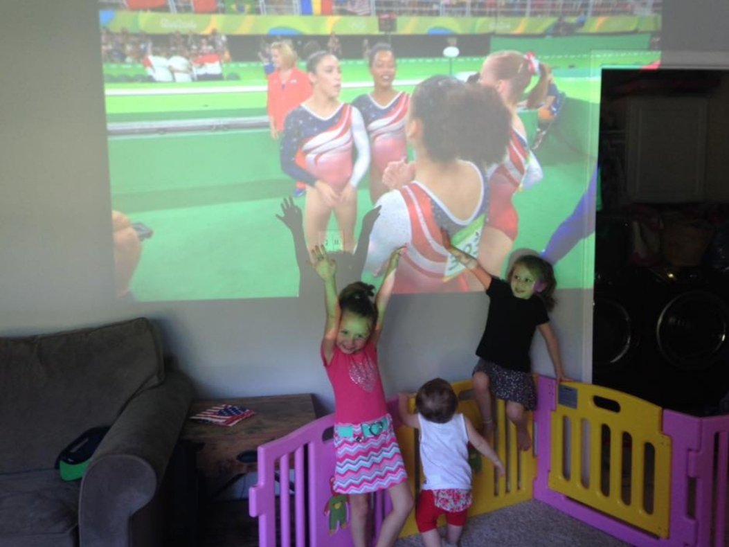 k15228's tweet photo. @LaurieHernandez. 3 yrs ago these little ones were cheering you and your team on! https://t.co/U0JCelfrW6