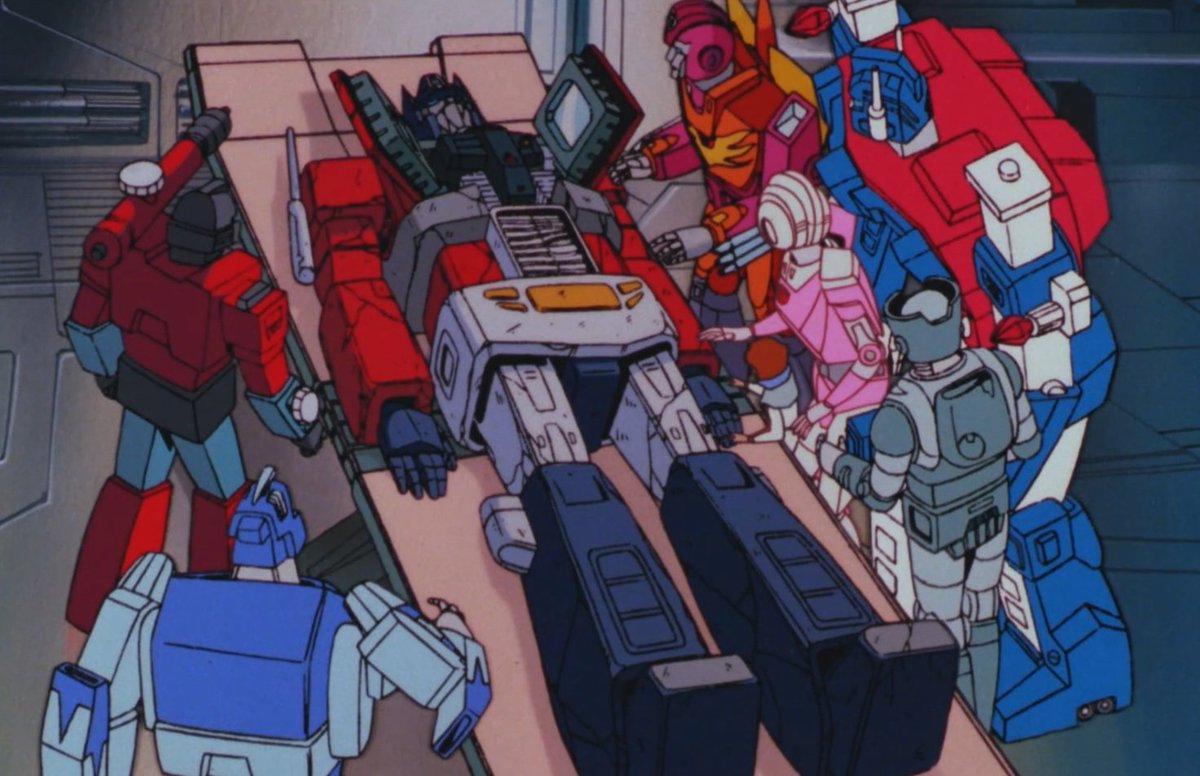 transformersad's tweet photo. And our #1 tweet from our #Transformers #top9of2019 is Optimus Prime's death scene with 232 likes. #transformersAD https://t.co/e8D39x4S4d