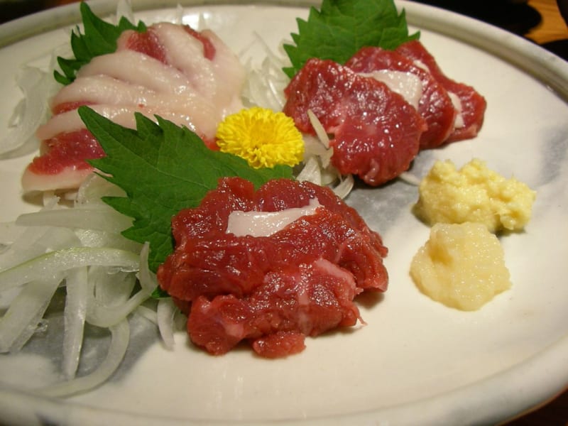 StellaNova87's tweet photo. #CallMeStrangeBut when I travel I'll eat whatever the locals eat, including basishi (horse sashimi). https://t.co/JUmMgfCu0W