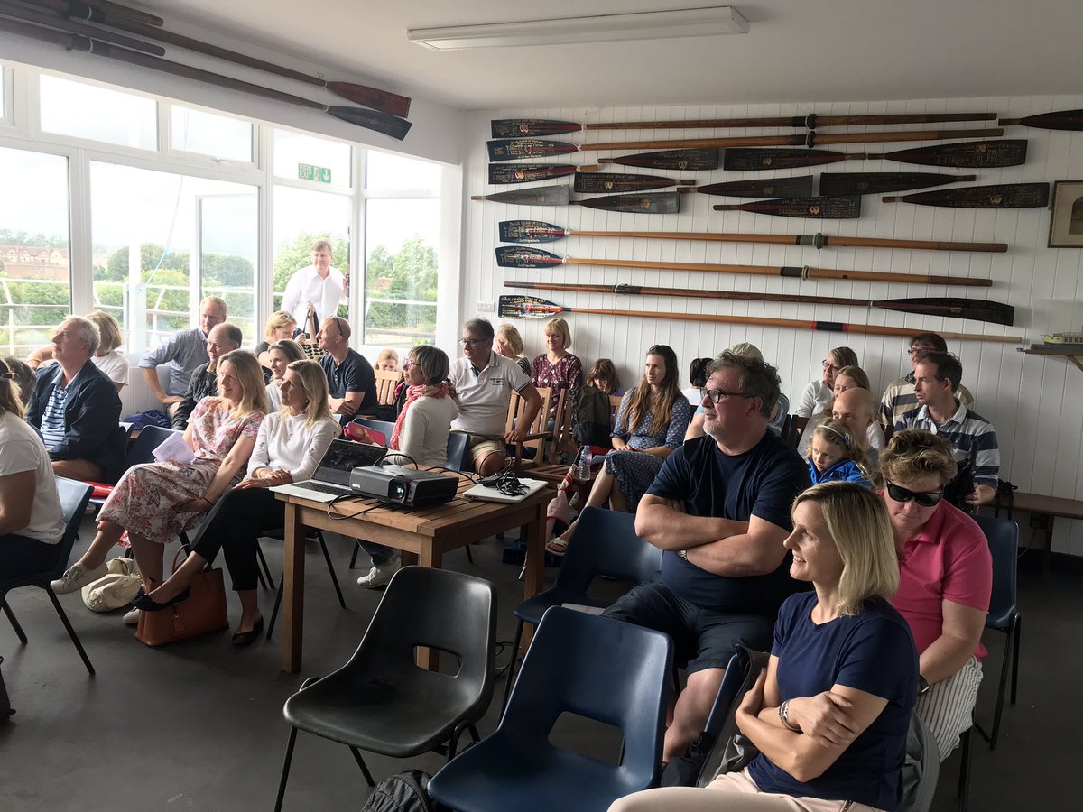 HPParenting's tweet photo. Thanks to the amazing group of #sportingparents at the Oxford Junior Rowing Course @the_OJRC for your focus and feedback. Enjoy the row past! #supportingdreams #teamfamily #rowing #sculling #Oxford #whyisitsowindy https://t.co/xOcVFpJ9Ob