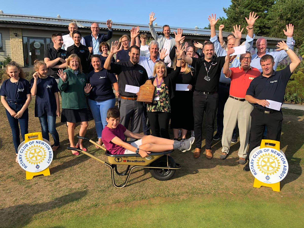 Really proud to have taken part in the wheelbarrow race organised by <a href="/rotarynewtonabb/">Rotary Newton Abbot</a> Helping to raise money for <a href="/RowcroftHospice/">Rowcroft Hospice</a>. Once again such great participation from so many people and teams form local businesses #newtonabbot #torbayhour <a href="/BoostTorbay/">Boost Torbay</a> #devonhour