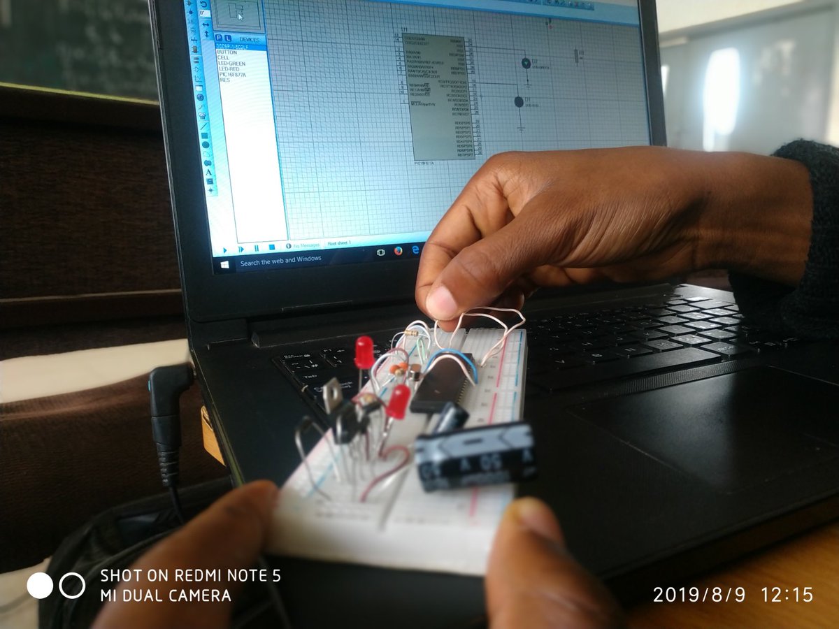 utssaoauife's tweet photo. Day 5 of the #utssabootcamp. We worked with sensors today.We built an automatic lighting system using LDR which can be used for automatic street lighting, access control and likes.its indeed awesome
#Hardwareforall
#Hardwaredevelopment https://t.co/GE1Two5niB
