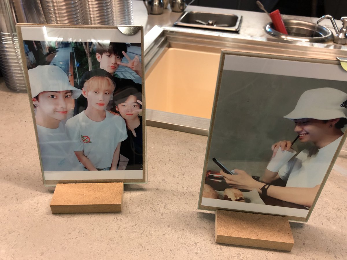 akuma2521's tweet photo. #leftcoffee #레프트커피경희대점 #이진혁 https://t.co/kf6sOVlNjP