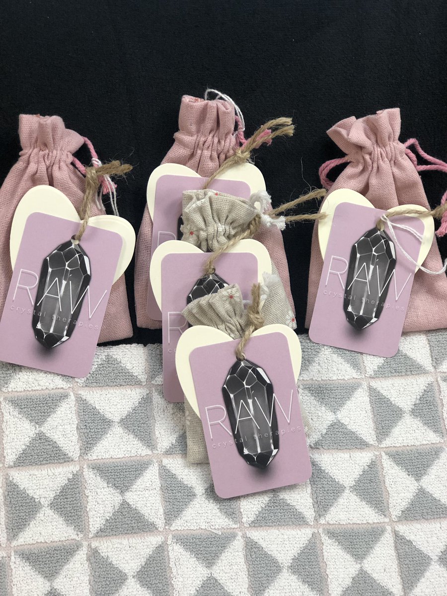 therawcrystal's tweet photo. This little lot going out to new homes. Thank you so much for your support 💗🖤💗 #crystaljewellery #crystalhealing #crystaltherapy #rawcrystals #crystals #crystalbracelets #crystalanklets https://t.co/94IQyZdhEX