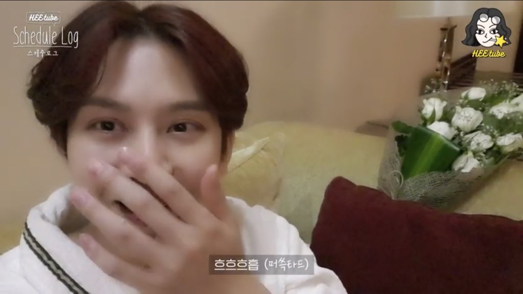 br_cde's tweet photo. ［HEECHUL］190809
HeeTube①

SS7S in Saudi Arabia 

※Sorry I post only photos. Please watch HEEtube for Heechul.

#김희철 #희철 #희님 #우주대스타 #KIMHEECHUL #HEECHUL #金希澈 #ヒチョル 슈퍼주니어 #슈주 #SJ #SuperJunior #heetube #ss7injeddah https://t.co/waJw9wxaal